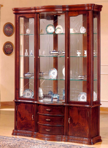 Витрина Diana Grande ref.23. Фото №1