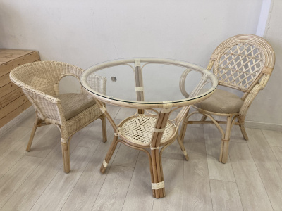 Обеденный стол 02/10. Фото